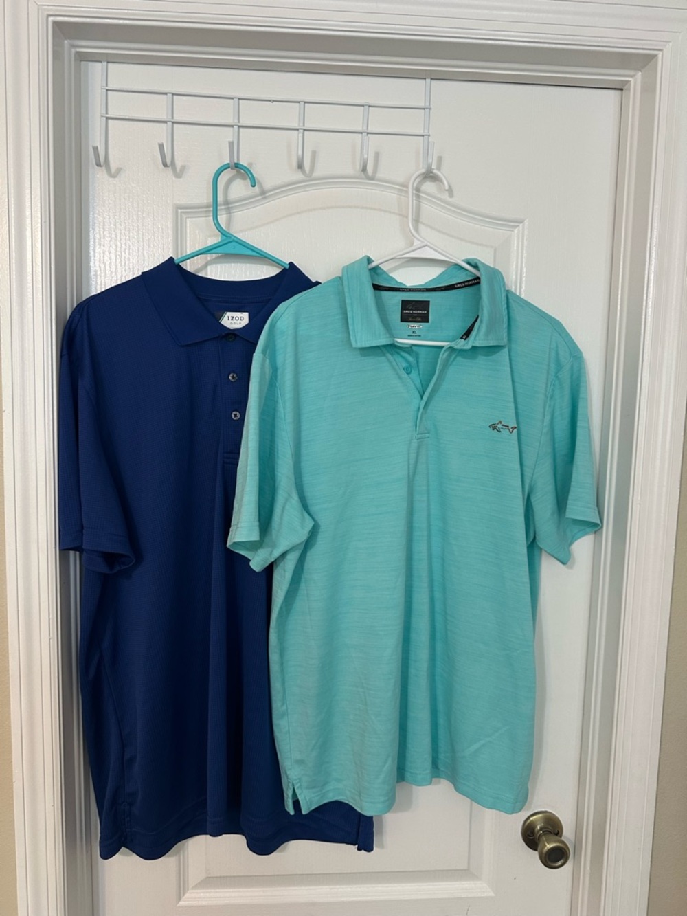 Lot of 2 Men’s Golf Polos XL IZOD & Greg Norman Tasso Elba Play Dry